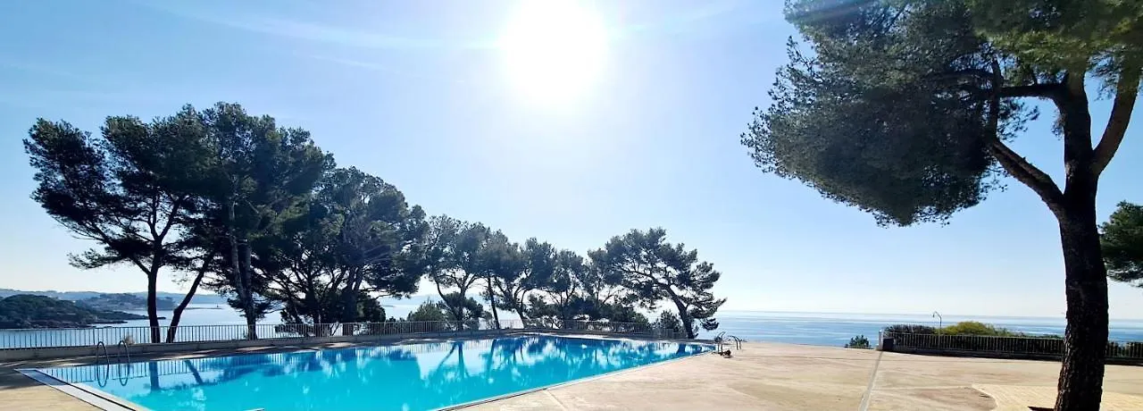 Superbe Appartement Vue Mer - Plage, Piscine Et Tennis Prive Bandol 0*,  Fransa
