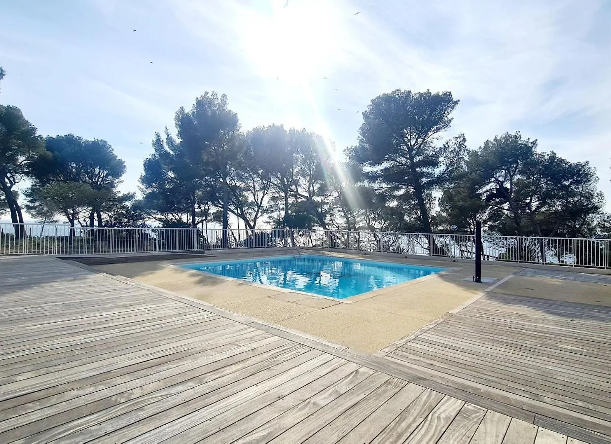 Daire Superbe Appartement Vue Mer - Plage, Piscine Et Tennis Prive Bandol
